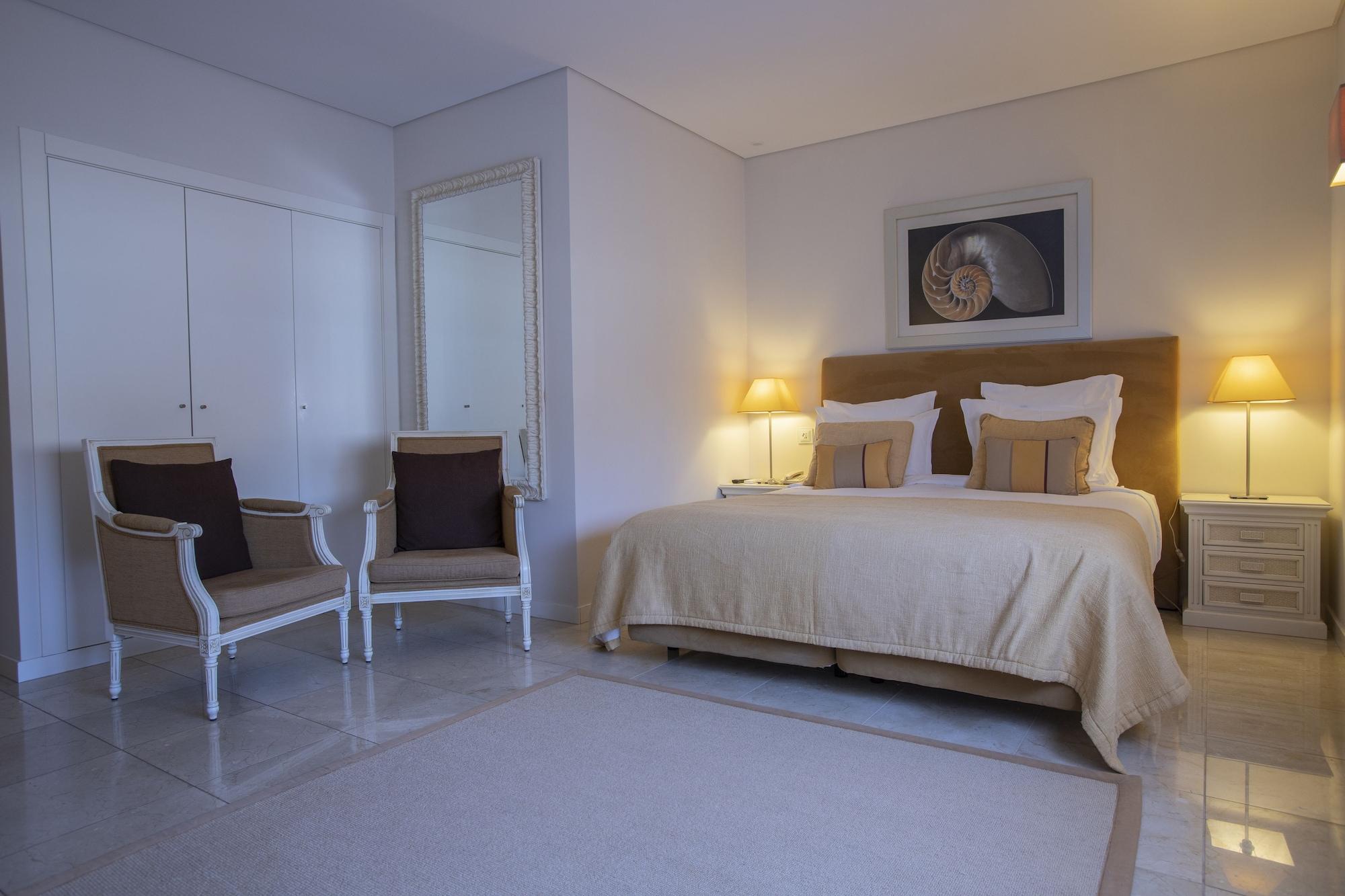 منتجع مونتي سانتو كارفويرو المظهر الخارجي الصورة A bedroom at the hotel