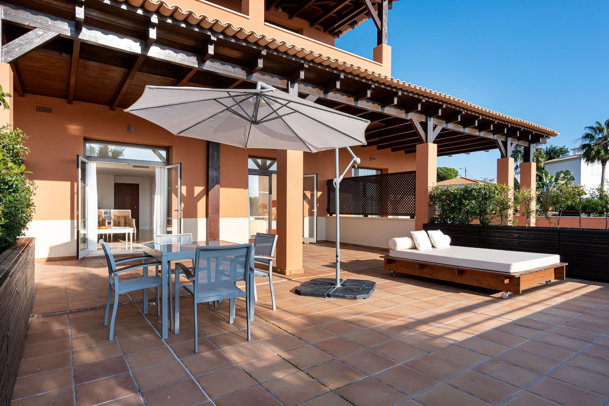 منتجع مونتي سانتو كارفويرو المظهر الخارجي الصورة A terrace at the hotel
