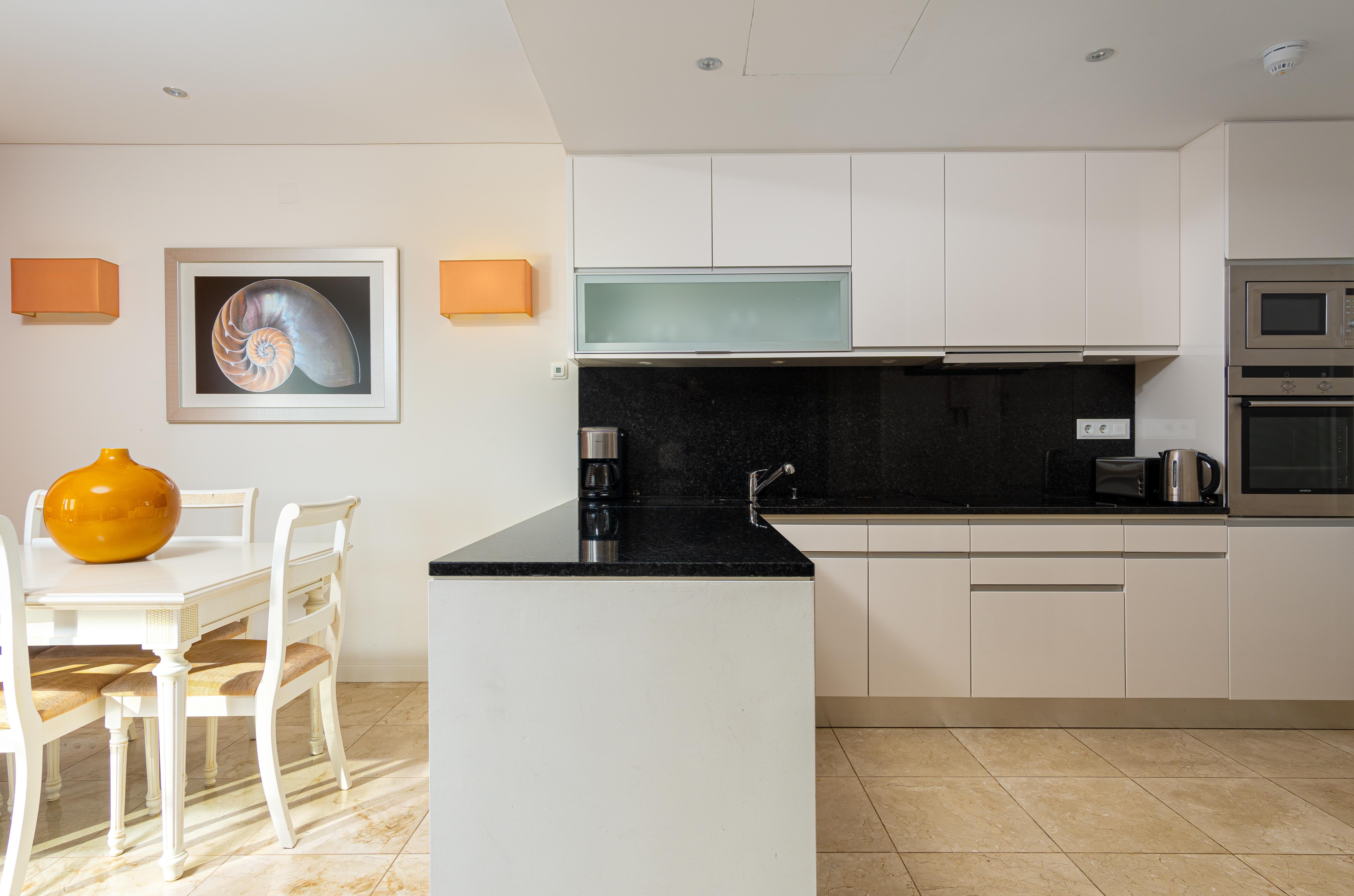 منتجع مونتي سانتو كارفويرو المظهر الخارجي الصورة A modern kitchen