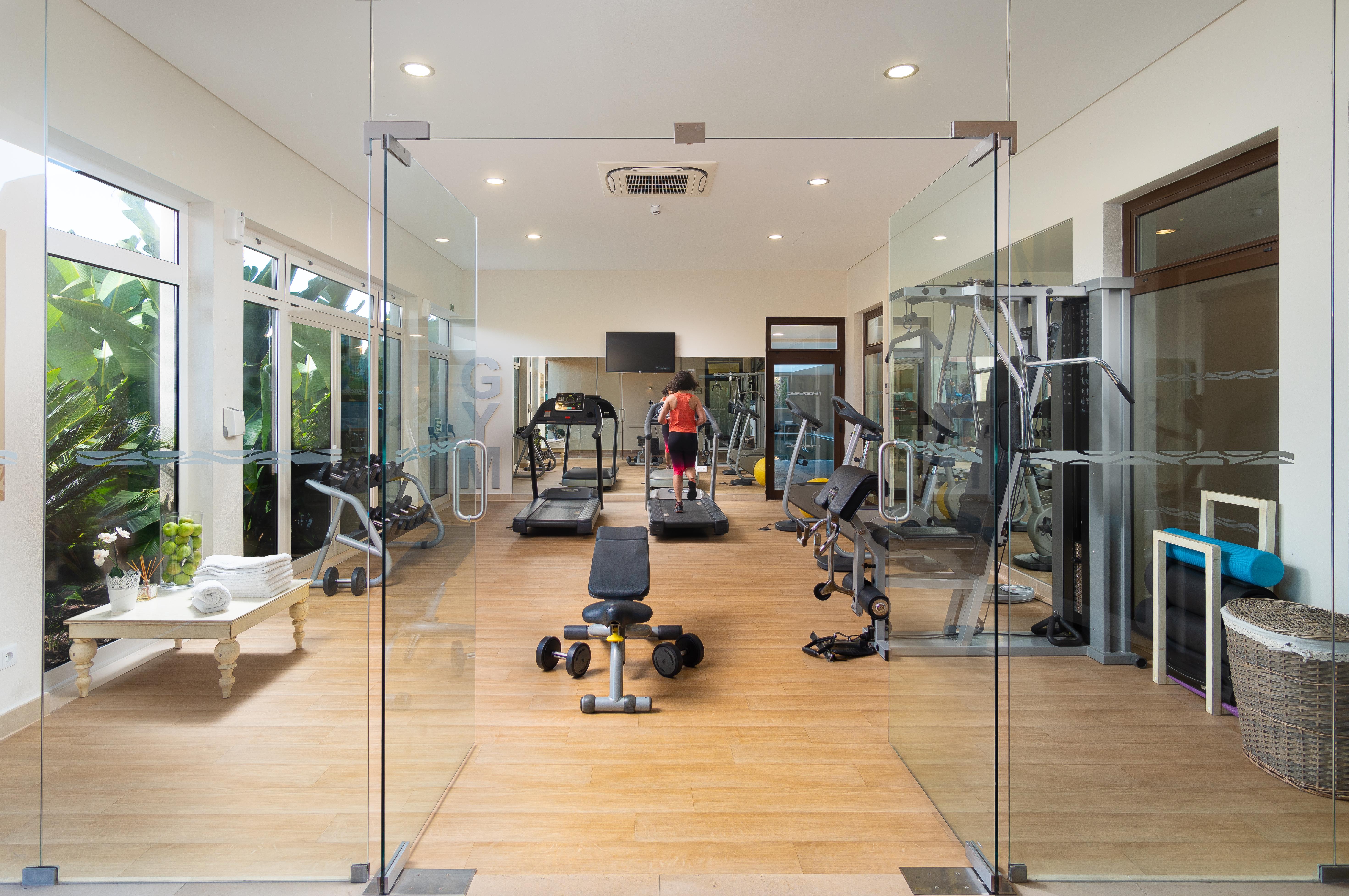 منتجع مونتي سانتو كارفويرو المظهر الخارجي الصورة The gym at the hotel