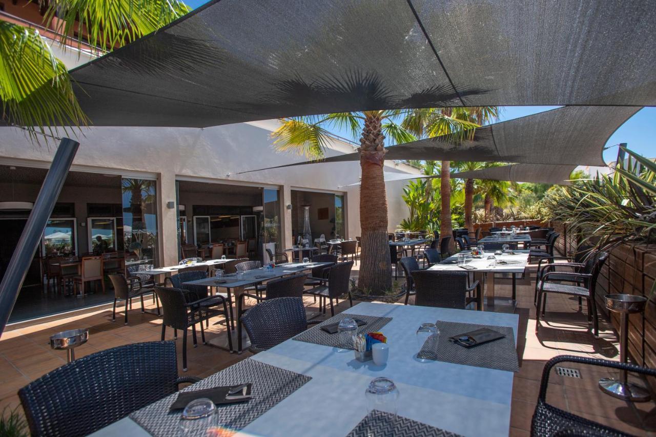 منتجع مونتي سانتو كارفويرو المظهر الخارجي الصورة Restaurant in Portals Nous